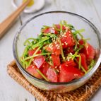 さっぱりおいしい♡『トマトと豆苗のやみつきナムル』