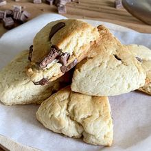 材料4つ!オーブンなしでチョコスコーンの作り方!
