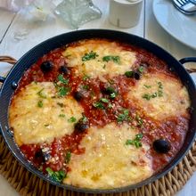 残ったお餅で〜チーズとろ〜りピッツァイオーラ風