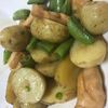 311469の作ってみた!投稿(ご飯がススム＊新じゃがと鶏肉の甘辛炒め【鶏肉切り方保存版】)