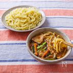 豚こまとニラもやしのスタミナつけ麺