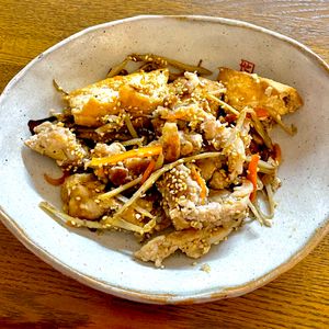 ごんべすの作ってみた!投稿(豚コマ肉と厚揚げとごぼうのスタミナ炒め)