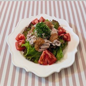 𝔂𝓾𝓶𝓲🍓の作ってみた!投稿(しっとり柔らか♩豚しゃぶの梅味噌だれ)