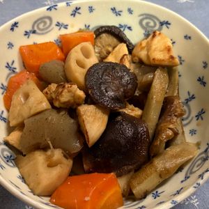チョビの助の作ってみた!投稿(鶏がぷりぷり！元和食屋が作る筑前煮)