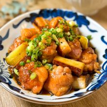 ごはんもお酒もすすむ♪【串なし焼き鳥ねぎま風】