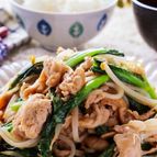 時短♪15分以内で作れる♡豚肉と小松菜ともやしの味噌野菜炒め