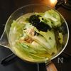 【火が通るまで1分】レタスとわかめの中華スープ｜包丁なし！の工程2