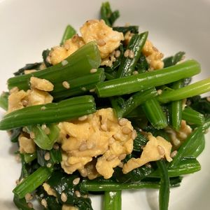 ミントミントの作ってみた!投稿(『ほうれん草と卵の炒めナムル』#作り置き#弁当#あと一品)