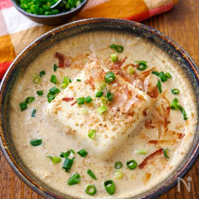 【レンジで1発♡】出汁豆乳のごま味噌温やっこ♪体もポカポカ
