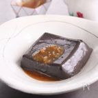【ぷるぷる食感】楽しく美味しい「黒ごま豆腐」