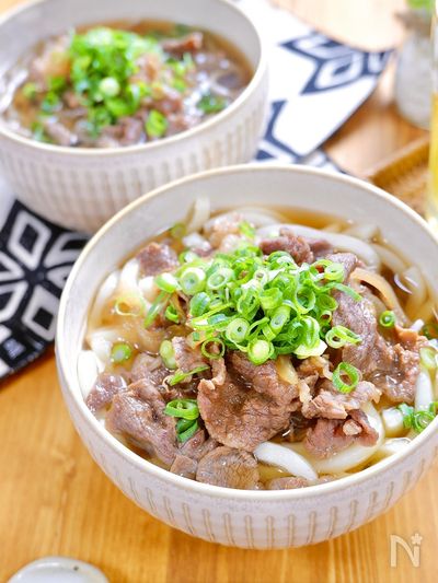 甘辛いお肉 が美味しい 肉うどん 肉そば 年越しに By Rinaty りなてぃ レシピサイト Nadia ナディア プロの料理家のおいしいレシピ