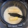 【罪うま】味噌バターとうもろこしごはんの工程4