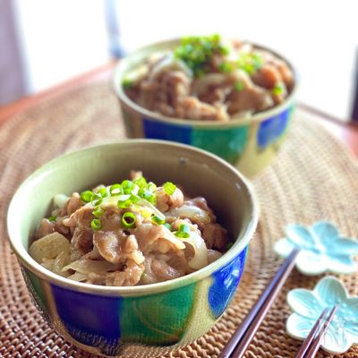 ガーリックうま塩豚丼【ご飯が進む】