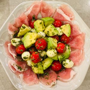 Riyoの作ってみた!投稿(【お手軽バジルソースでカプレーゼ】簡単に本格的な味と香り)