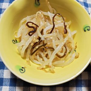 RINAの作ってみた!投稿(レンジで5分！【やみつき無限塩昆布もやし】胡麻油香る♩)