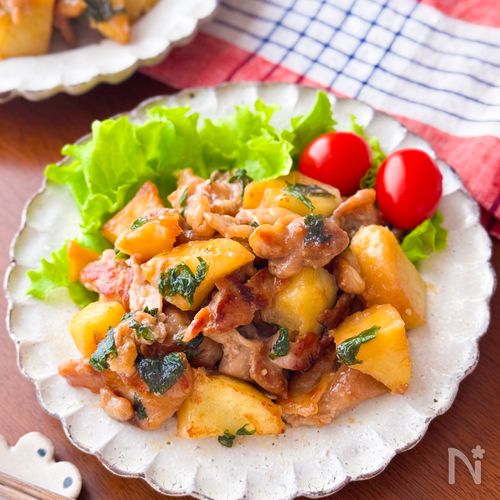 【豚じゃがと大葉のにんにく醤油バター】簡単ホクうま♡