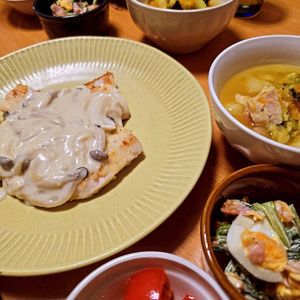 480477の作ってみた!投稿(濃厚ソースが旨い！【きのこチーズクリームのチキンステーキ】)
