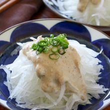 シャキシャキおいしいサラダ風『大根のごま和え』