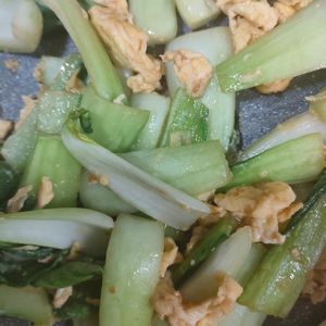 546534の作ってみた!投稿(【味付け2つde中華炒め】チンゲン菜と卵の旨味たっぷり◎美味)