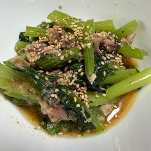 ゆっこの作ってみた!投稿(５分で作れる爆速副菜♡【小松菜とサバ缶の香ばし和え】)