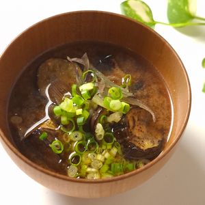 とのちゃまの作ってみた!投稿(なすとみょうがの味噌汁)
