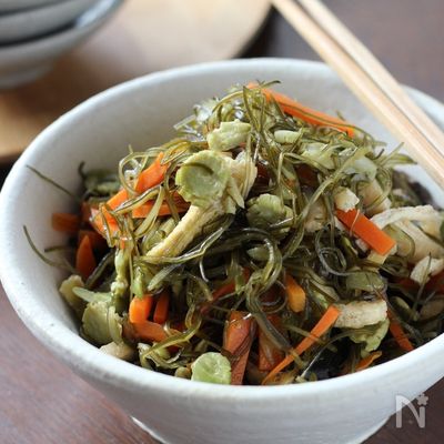 切り昆布とうち豆の煮もの