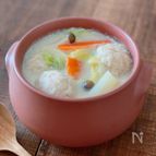 鶏団子とたっぷり野菜の和風豆乳スープ