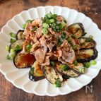 ご飯が進む！ピリ辛【焼きなすよだれ豚】