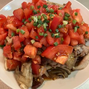 いわこの作ってみた!投稿(豚こまがごちそうに！カリカリ豚と舞茸のさっぱり香味だれ)