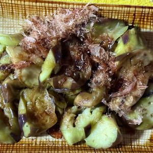 チョビの助の作ってみた!投稿(レンジで簡単！焼かない焼きなす)