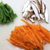 牛肉と春雨、野菜のピリ辛炒めの工程1