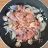 バター・小麦粉なし!鶏もも肉と里芋の和風シチューの工程3