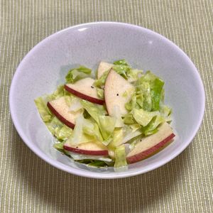 キャピタンの作ってみた!投稿(ザクザク切って混ぜるだけ！キャベツとりんごのコールスロー)