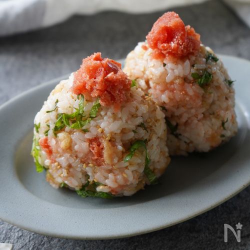 『ごちそう明太おにぎり』ザクっと天かすもたまらない♡