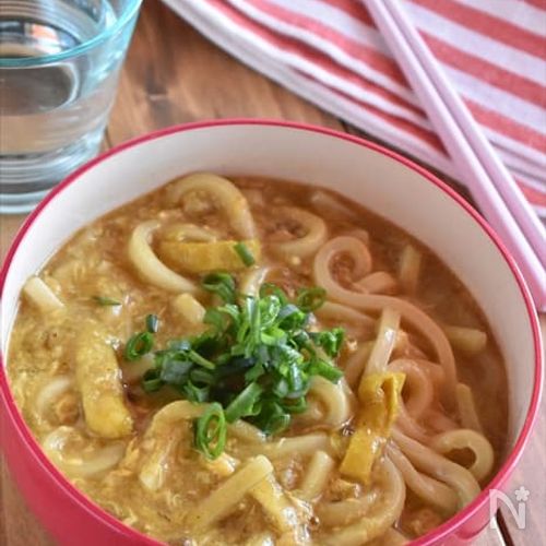 【とろとろ卵の簡単カレーうどん】ひとりランチや夜食にも!