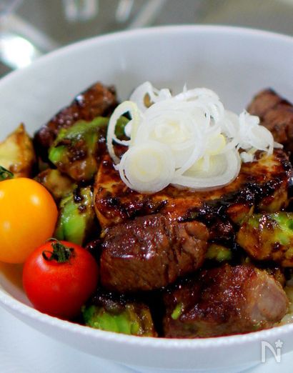 フォアグラステーキ丼