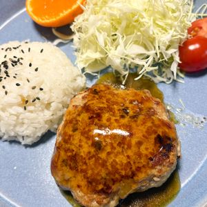まりの作ってみた!投稿(【ふわふわヘルシー♡豆腐の和風ハンバーグ】満足感あり！)