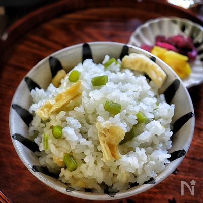【アスパラとお揚げの炊き込みご飯】