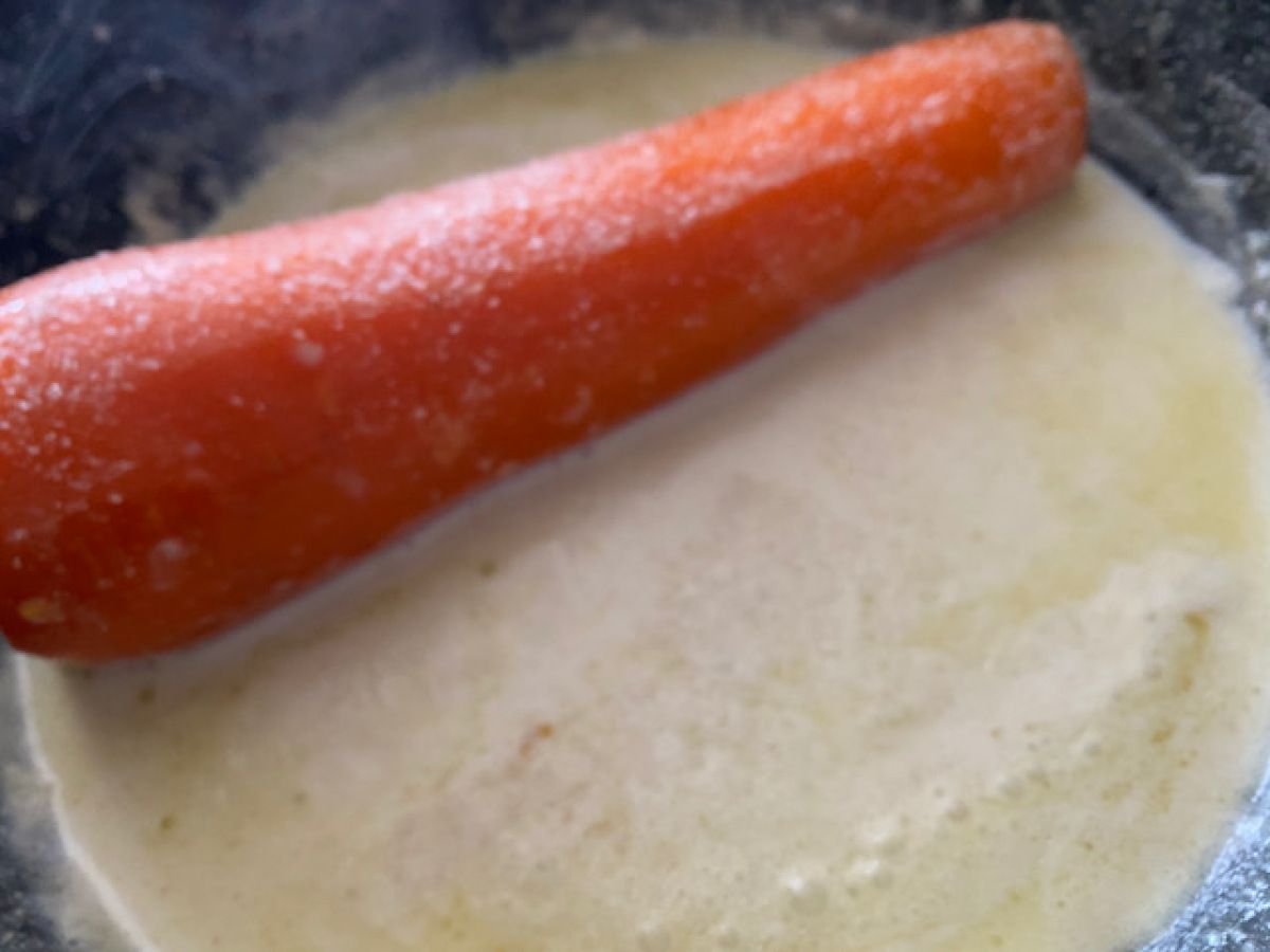 丸ごと煮込むからおいしい 人参のミルク煮セージバター風味 レシピサイト Nadia ナディア プロの料理家のおいしいレシピ