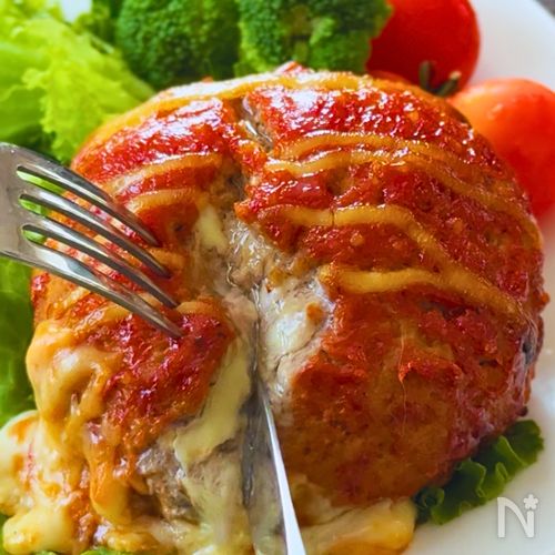 作業5分！オーブンにおまかせ爆弾チーズハンバーグ