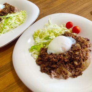 ゆかりの作ってみた!投稿(照り焼きペッパーソースのロコモコ風丼)