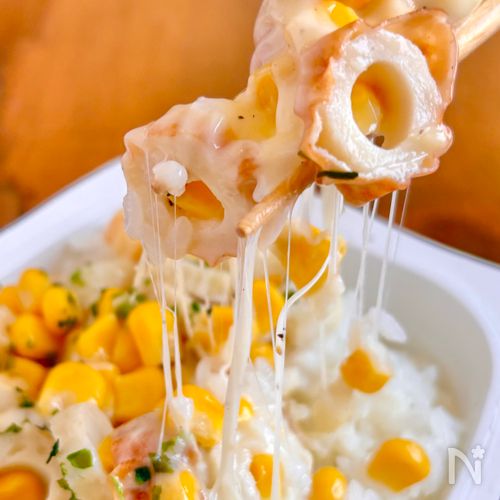 〖パックご飯で5分〗ちくわコーンの海苔塩チーズ丼