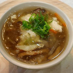 ゆきぼうの作ってみた!投稿(夏の疲れた胃に優しい☆お豆腐入り鶏団子春雨スープ)