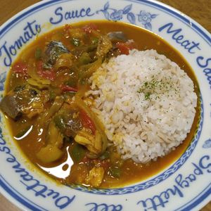 ももの作ってみた!投稿(【さばと夏野菜のカレー】夏に食べたい鯖缶カレー♪)