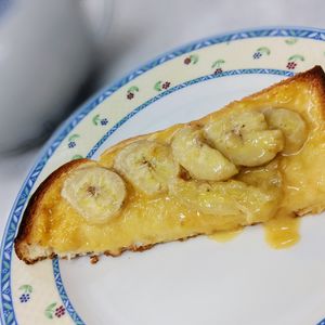 Patchouli🐱🐾の作ってみた!投稿(いつもの食パンに飽きたら…！焼きバナナプリントースト)