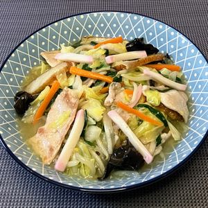 𝔂𝓾𝓶𝓲🍓の作ってみた!投稿(行列の定食屋さんの🍚とろとろガッツリちゃんぽん野菜炒め🤩)