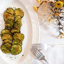 トースターで焼くだけ！とろ感最高！なすの一口ジェノベピザ風