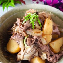 【男子受け抜群おふくろの味】きのこたっぷりほっくり肉じゃが