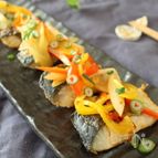 サバとパプリカの中華風マリネ