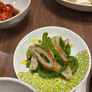 シャオランの作ってみた!投稿(【ピーマンとちくわの塩きんぴら】種が飛び散りにくい切り方で！)